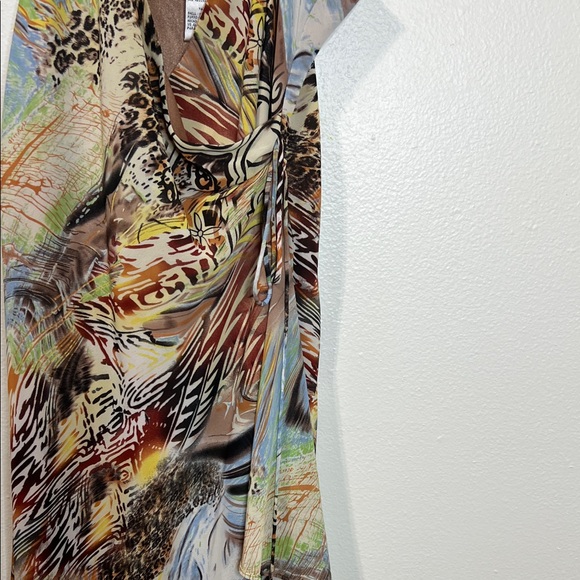 Multicolor Animal-Print Midi Slip Dress with V-Neck - Picture 5 of 5